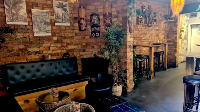 Jungle Boy & Tully's - Two very different bars in one location