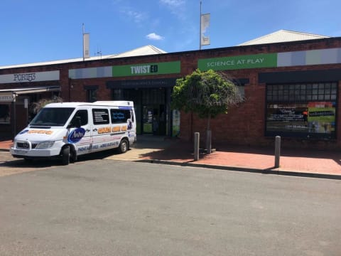 Carpet Cleaning Business – First Time Ever on the Market – Echuca / Moama