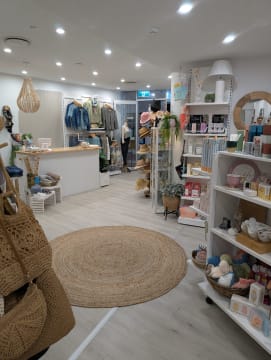 Coastal Fashion Boutique & Giftware Business in Kingscliff