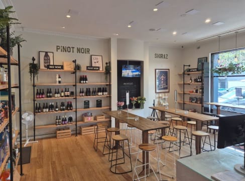 Coastal Wine Bar & Liquor Store Opportunity  Bayside Melbourne