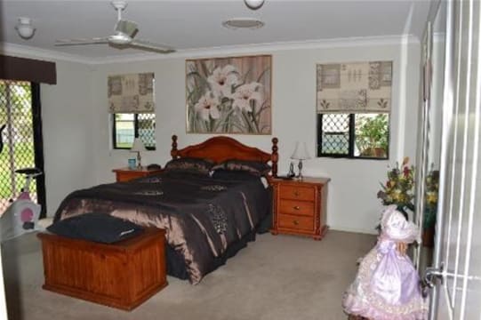 EXCEPTIONAL OPPORTUNITY FOR THIS QUALITY BUSINESS