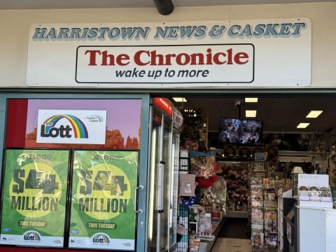 URGENT SALE - TOOWOOMBA NEWSAGENCY FOR SALE $140,000 PLUS SAV