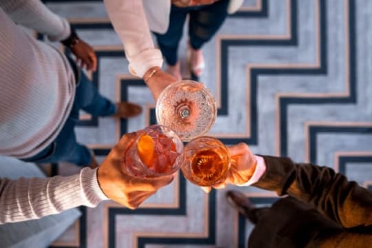 STUNNING METRO TAVERN WITH THE BEST LEASE YOU’LL EVER FIND!
