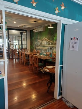 Profitable Restaurant For Sale-Prime Location in Roleystone