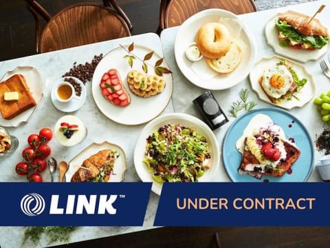 UNDER CONTRACT | Beloved Noosa Cafe with Iconic Local Following