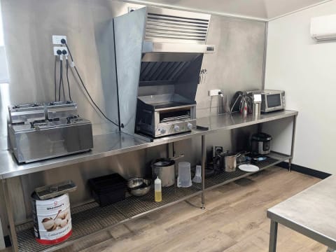 Walkamin General Store & Service Station - Atherton Tablelands