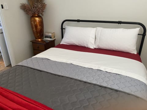 SERVICED APARTMENTS WITH 100% OCCUPANCY RATES - SELLING FREEHOLD