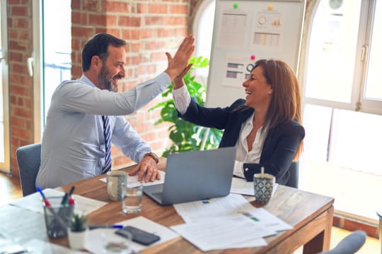 Top Agents, Best Marketing Team, Quick Sale, 24/7 Assistance, Free Appraisal [Wanted]