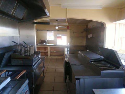 GET THIS GREAT FISH AND CHIP SHOP & GENERAL STORE FOR FREE! TAKE OVER THE LEASE