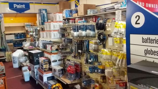 Successful, well-established Freehold Hardware store, food retail and residence