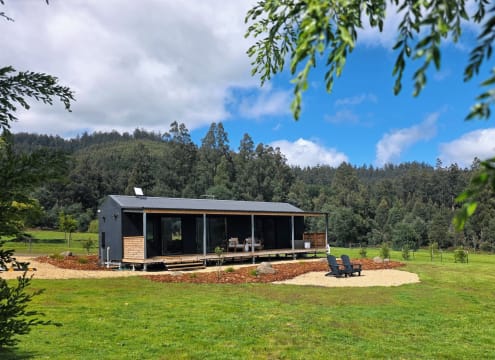 LUXURY TOURISM RETREAT & LIFESTYLE PROPERTY | APPROVED EXPANSION | TASMANIA