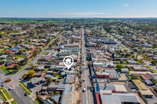 UNDER OFFER - Corowa Take Away, NSW - 1P0572