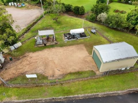 Gas Supply & Camping Business - Multi Income