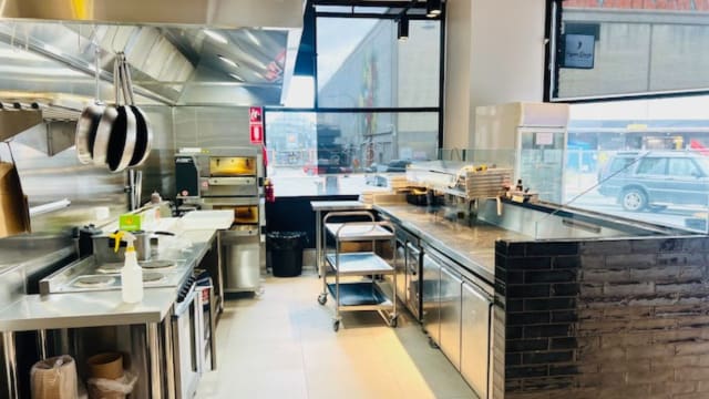 Fully Fitted Modern Pizzeria with Premium Fit-Out