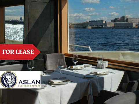 WATERFRONT RESTAURANT/BAR FOR LEASE