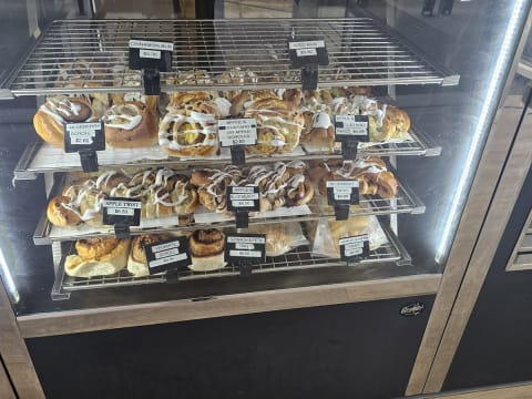 PROFITABLE SUNSHINE COAST BAKERY FOR SALE PRICE $360,000 plus SAV PRICED TO SELL