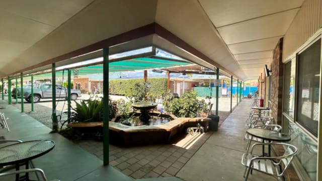 Profitable 15 - Room Murray River Motel with Long Lease Security