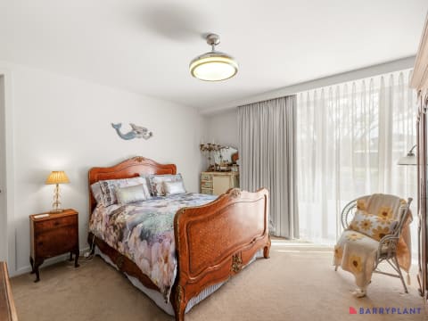 5-Star Operating Luxury B&B Business Offered With Its Full Coastal Residence