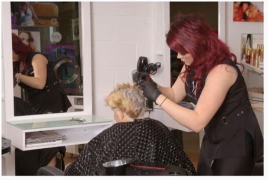 'Sal Cheveux' Hair Salon, BARGAIN PRICE  - Owner Moving interstate, BE QUICK!