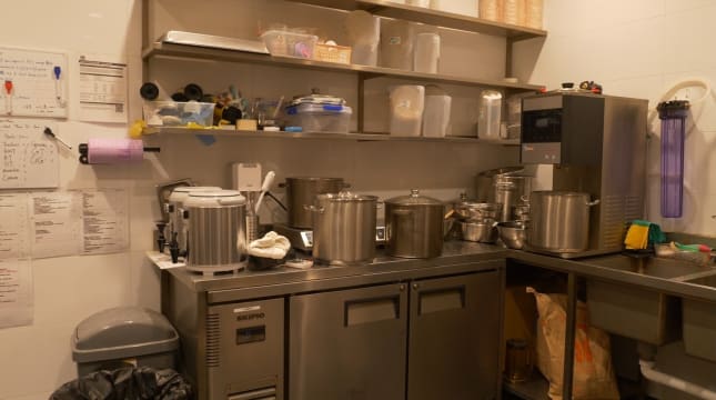 URGENT SALE! Food and Beverage Premises – Mall 88, St Leonards NSW