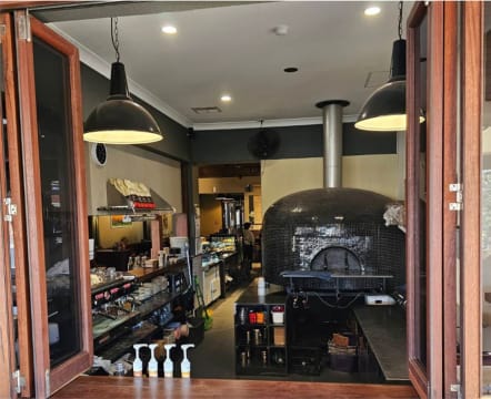 *PRICE DROP! Rapidly Growing Cafe & Licensed Venue