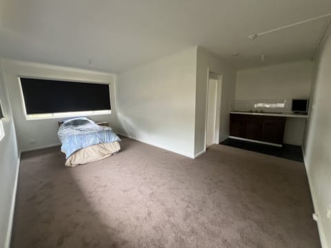 Railway Hotel Dingee - Build It and They Will Come