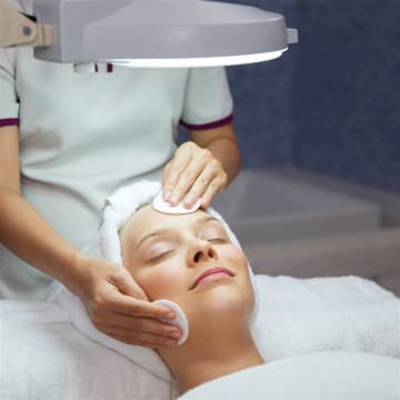 Beauty Salon Adelaide North - Strong Bookings & Income