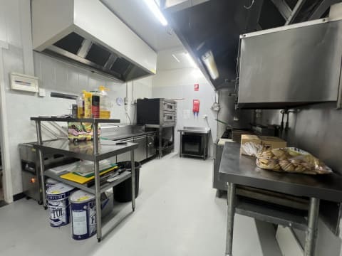 Railway Hotel Dingee - Build It and They Will Come