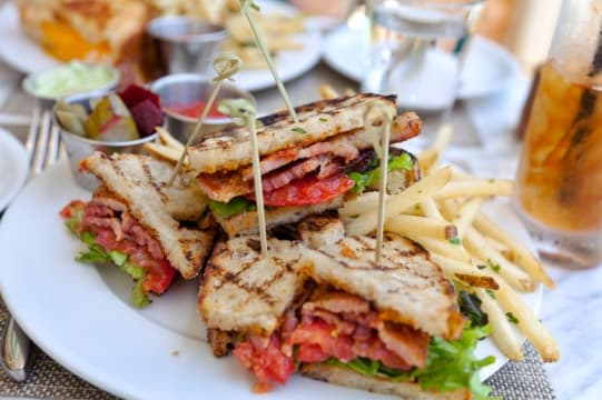 Licensed Café in Prime Mornington Peninsula Location – Fully Managed [2601302]