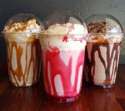 POPULAR RESTAURANT/TAKEAWAY IN BUSY BRUNSWICK