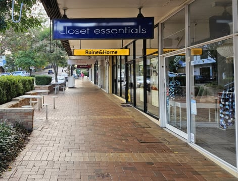 Retail Fashion and Accessories Store – East Gosford