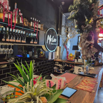 Exceptional Restaurant & Bar Opportunity  Iconic Lygon Street, Brunswick East