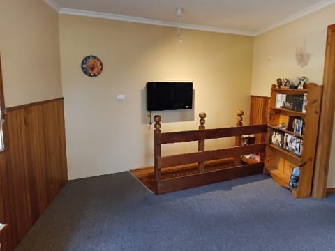 Railton Post Office - Freehold Opportunity (SP2607)