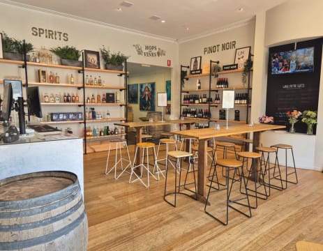 Coastal Wine Bar & Liquor Store Opportunity  Bayside Melbourne
