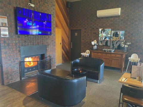 Drovers Arms Hotel - Freehold & Going Concern | Goornong