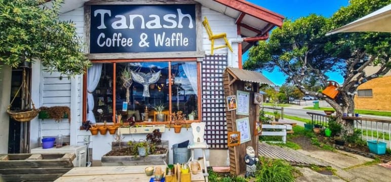 Tanash Coffee and Waffles – San Remo