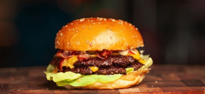 OWN A TOP-PERFORMING BURGER FRANCHISE in a Prime Central SE Location