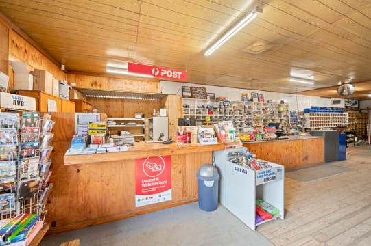 COUNTRY BUSINESS WITH HEART