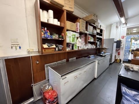 Turnkey Restaurant, Clarendon Street Location, South Melbourne | ID: 1436