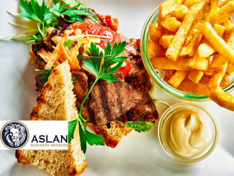 CAFE/RESTAURANT/BAR BUSINESS FOR SALE
