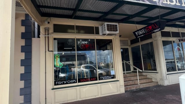 Henty St Fish N Grill