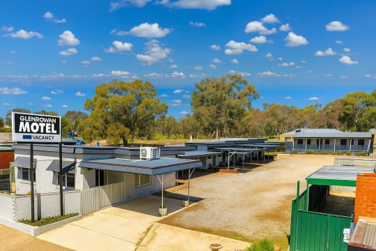 UNDER OFFER - Glenrowan Kelly Country Motel, VIC - 1P0529