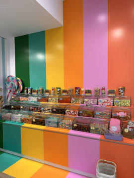 Beautiful Dessert, Gelato & Cafe Opportunity | Walk-In Walk-Out Setup