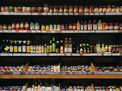 Cellar, Fishing Bait & General Store – Key Mornington Peninsula Thoroughfare [2603254]