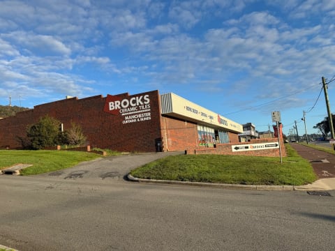 Albany Icon Business