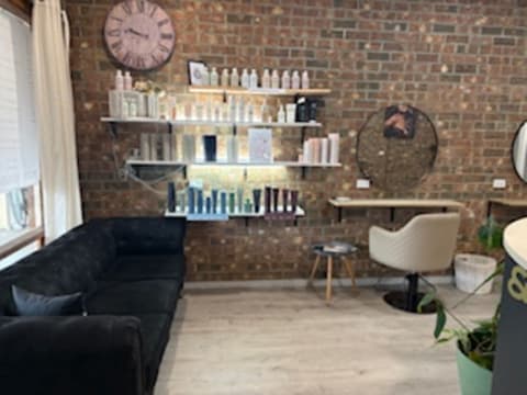 Hair Salon Aldinga for sale