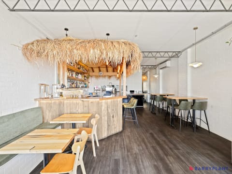 Kelp - San Remo.  Cocktail, Wine & Dining Bar  - Thriving business for Sale