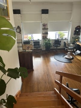 RARE SEA CHANGE OPPORTUNITY - PROFITABLE BUSINESS - SAME OWNER SINCE 2000