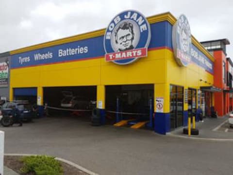 Think Big - Bob Jane T-mart Clarkson