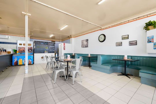 LEASEHOLD - Corowa Take Away, NSW - 1P0572
